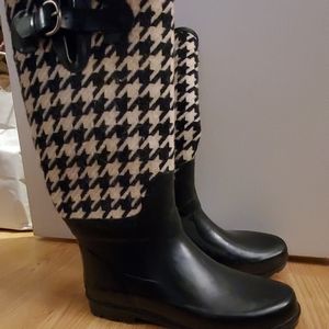Banana Repuplic Wellington boots